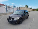 Renault Scenic-1