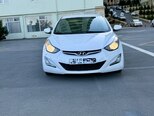 Hyundai Elantra-1