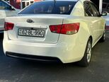 Kia Cerato-5