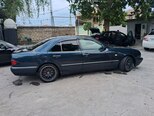 Mercedes E 230-6