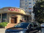 Kia Carnival-2