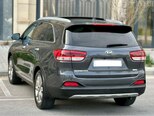 Kia Sorento-7