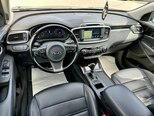 Kia Sorento-12