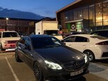 Mercedes E 220-1