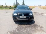 Volkswagen Touareg-1
