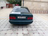 Mercedes E 240-15