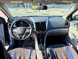 Hyundai Accent-3