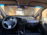 Opel Zafira-6