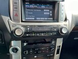 Toyota Land Cruiser Prado-4