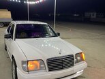 Mercedes 250 D-1