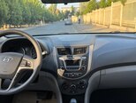 Hyundai Accent-8