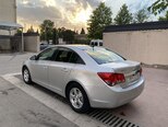 Chevrolet Cruze-6