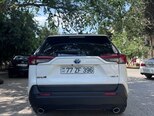 Toyota RAV4-2