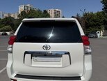 Toyota Land Cruiser Prado-5
