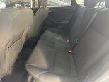 Ford Focus-11