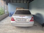 Mercedes E 240-3