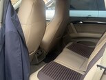 Audi Q7-6