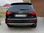 Audi Q7-3