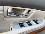 Lexus RX 330-19