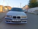 BMW 318-2