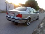 BMW 318-12