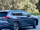 Toyota RAV4-6