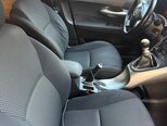 Toyota Auris-10