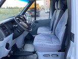 Ford Transit-15