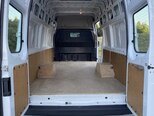 Ford Transit-9