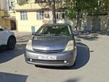 Toyota Prius-1