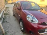 Nissan March-5