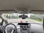 Toyota Prius V-2