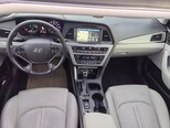 Hyundai Sonata-18