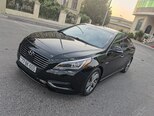Hyundai Sonata-4