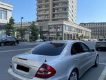 Mercedes E 320-8