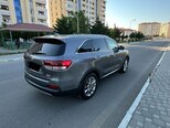 Kia Sorento-7
