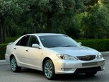 Toyota Camry-10