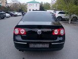 Volkswagen Passat-12