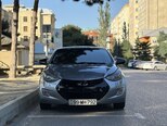 Hyundai Elantra-1