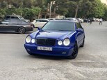 Mercedes E 240-3
