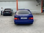 Mercedes E 240-13