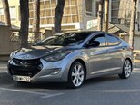 Hyundai Elantra-6