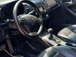 Kia Cerato-8