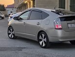 Toyota Prius-9