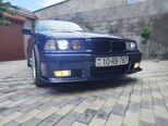 BMW 320-1