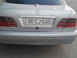 Mercedes E 230-12