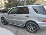 Mercedes ML 320-5