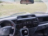 Ford Transit-9
