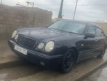 Mercedes E 200-5