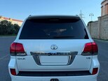 Toyota Land Cruiser-2